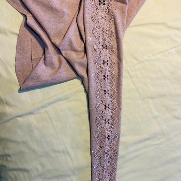 Vince Milano Jersey Ladies M Pink with sparkle pattern down sleeves - Picture 6 of 9